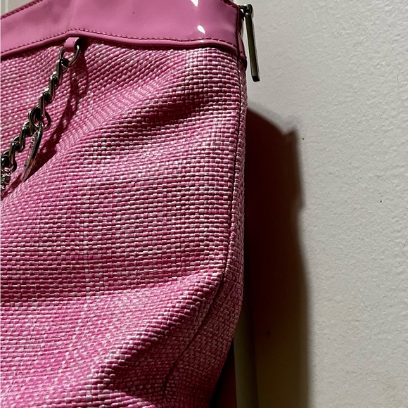 Gerolamo pink straw handbag with charms and chain link - Picture 10 of 16